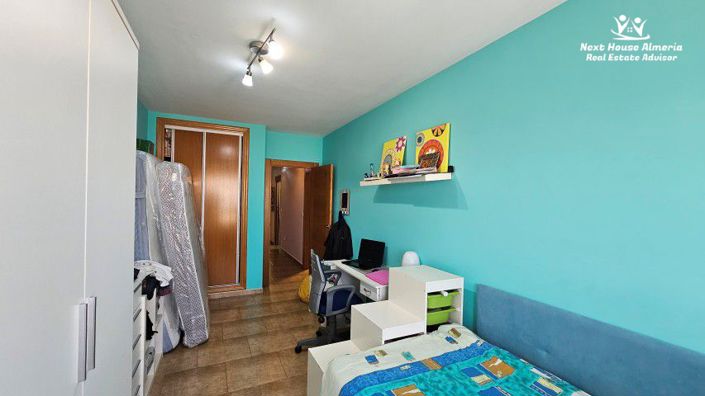 Image No.24-3 Bed Apartment for sale