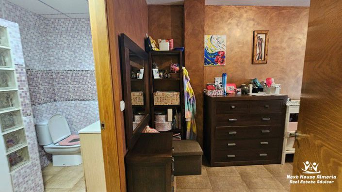 Image No.26-3 Bed Apartment for sale