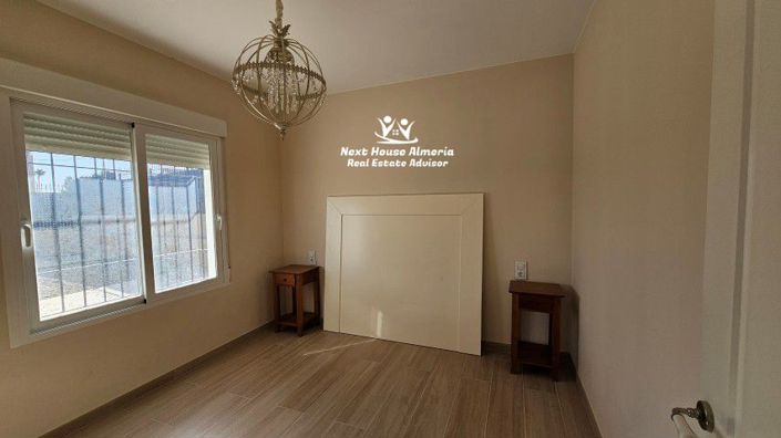 Image No.12-3 Bed Country House for sale