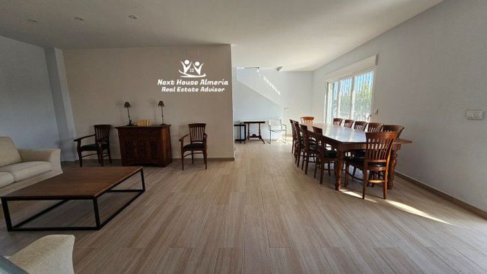 Image No.22-3 Bed Country House for sale