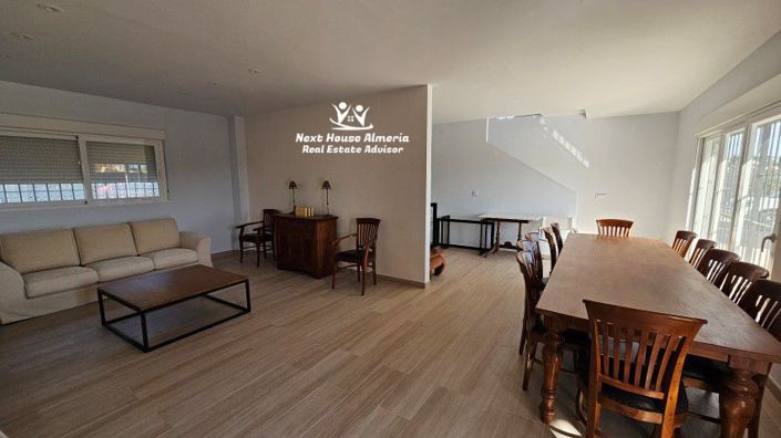 Image No.25-3 Bed Country House for sale