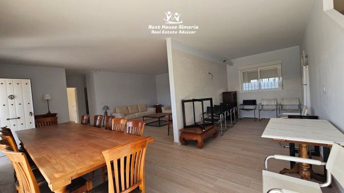 Image No.26-3 Bed Country House for sale