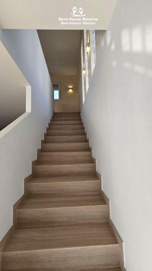 Image No.31-3 Bed Country House for sale