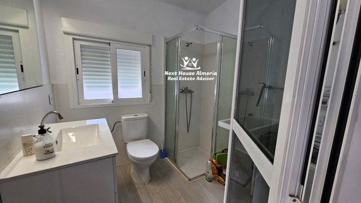 Image No.50-3 Bed Country House for sale