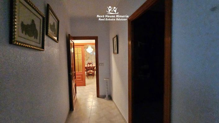 Image No.30-4 Bed Townhouse for sale