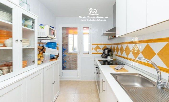 Image No.20-3 Bed Maisonette for sale