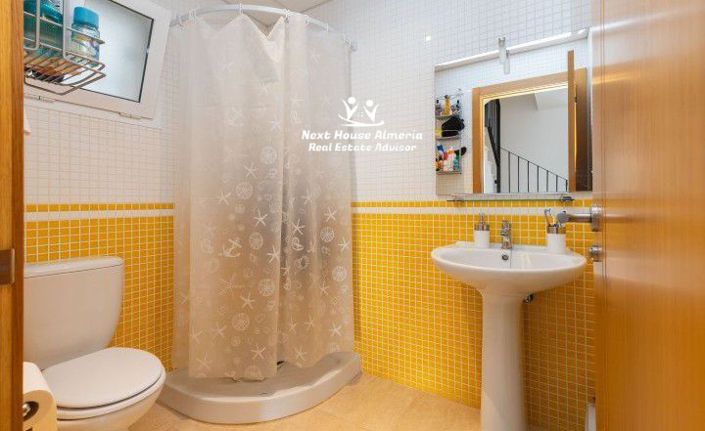 Image No.25-3 Bed Maisonette for sale