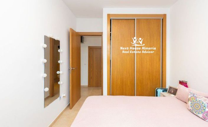 Image No.27-3 Bed Maisonette for sale