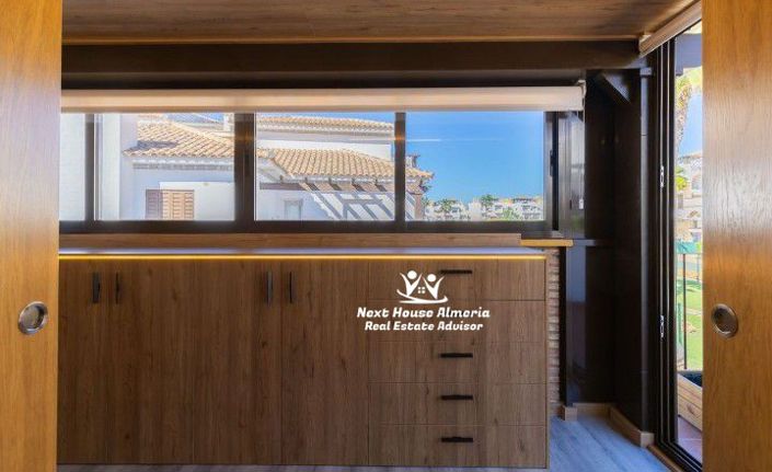 Image No.32-3 Bed Maisonette for sale