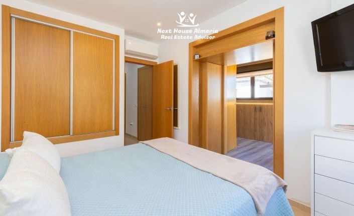 Image No.35-3 Bed Maisonette for sale