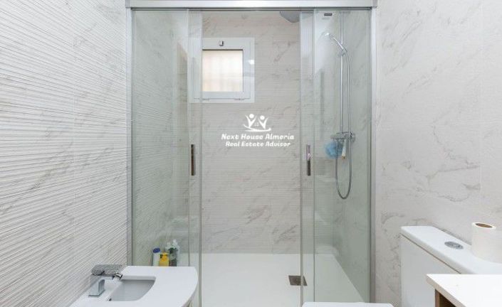 Image No.40-3 Bed Maisonette for sale