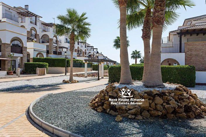 Image No.5-3 Bed Maisonette for sale