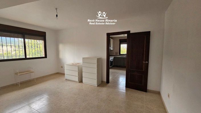 Image No.17-4 Bed Villa for sale