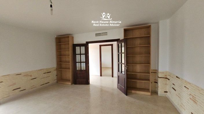 Image No.23-4 Bed Villa for sale