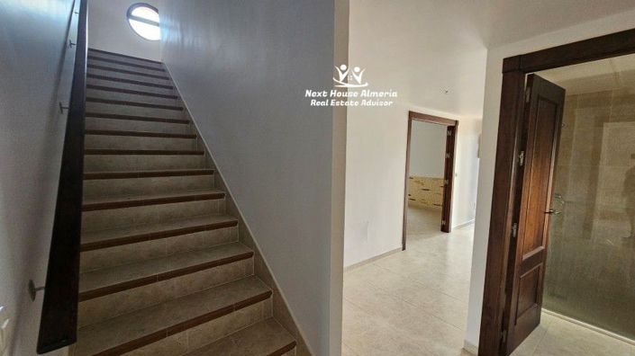 Image No.39-4 Bed Villa for sale