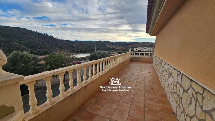 Image No.50-4 Bed Villa for sale