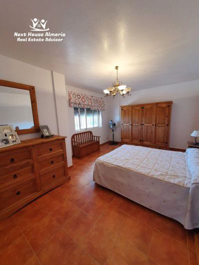 Image No.14-4 Bed Villa for sale