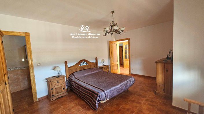 Image No.38-Villa de 4 chambres à vendre à Lorca