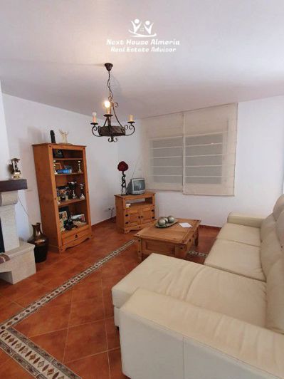 Image No.8-4 Bed Villa for sale