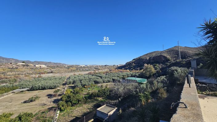 Image No.13-3 Bed Country House for sale