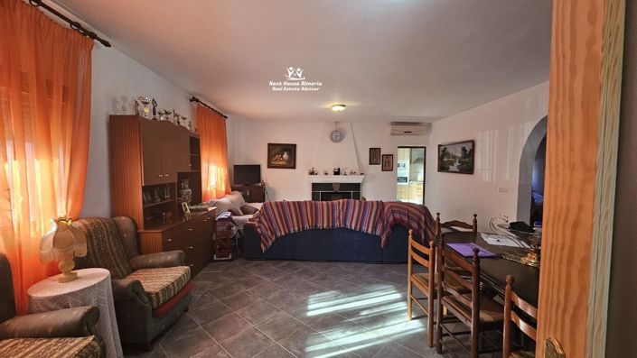 Image No.17-3 Bed Country House for sale