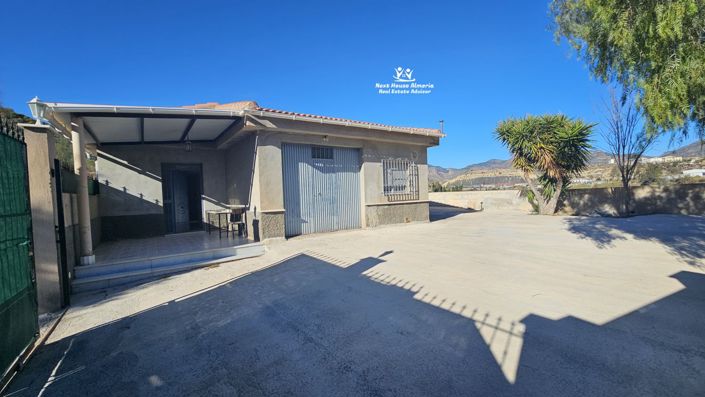 Image No.23-3 Bed Country House for sale