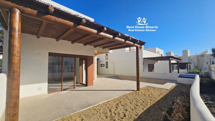 Image No.21-3 Bed Villa for sale