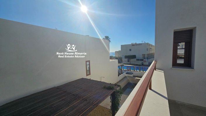 Image No.48-3 Bed Villa for sale