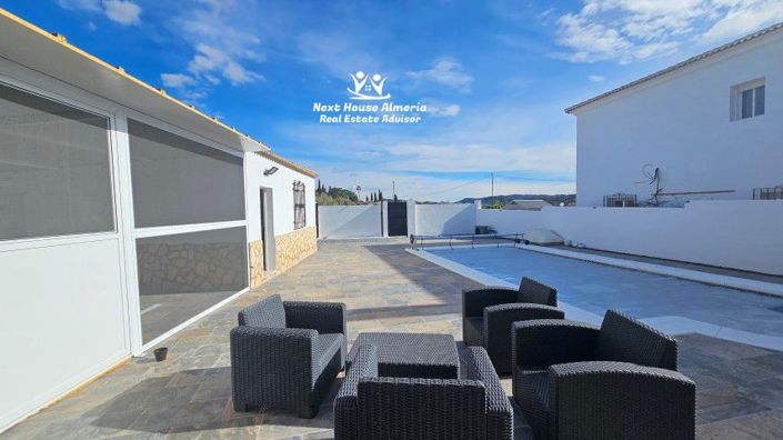 Image No.11-4 Bed Villa for sale