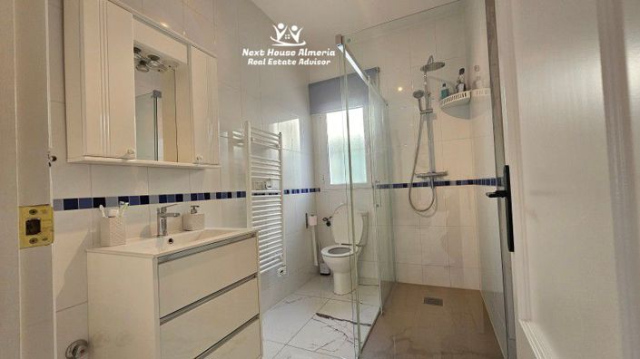 Image No.43-4 Bed Villa for sale