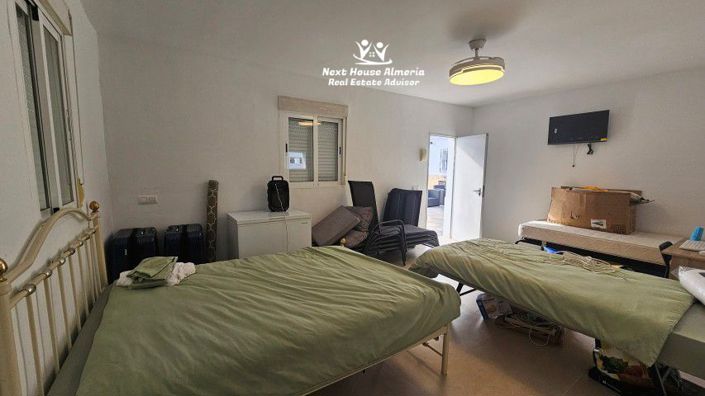 Image No.9-4 Bed Villa for sale