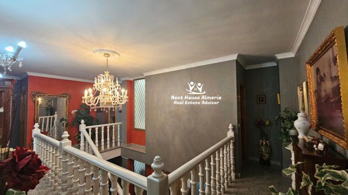 Image No.36-6 Bed Townhouse for sale