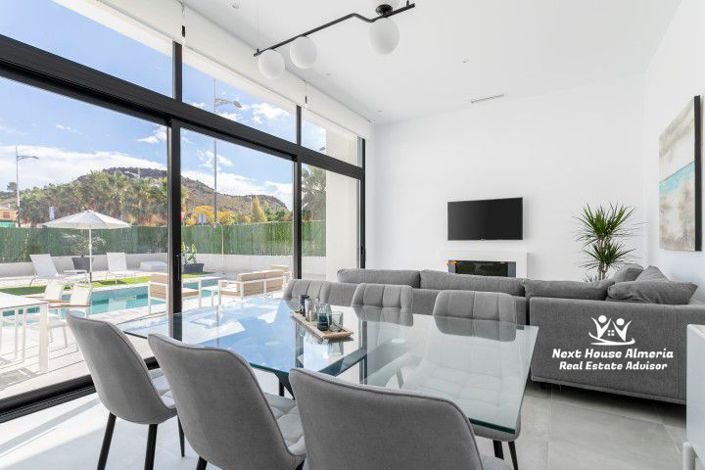 Image No.27-3 Bed Villa for sale