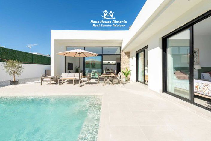 Image No.5-3 Bed Villa for sale