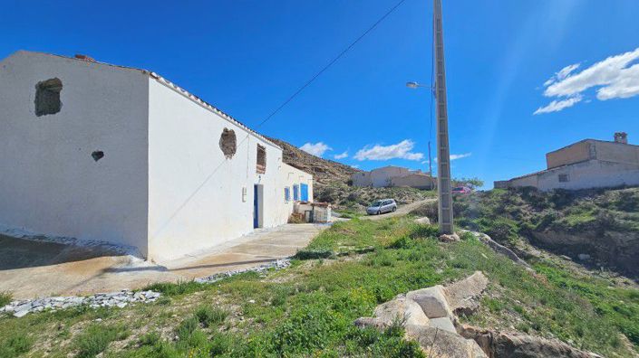 Image No.15-5 Bed Country House for sale