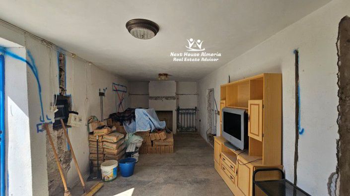 Image No.18-5 Bed Country House for sale