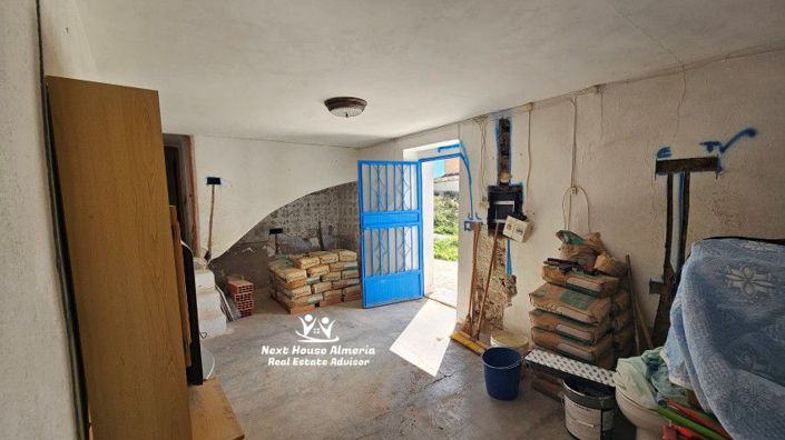 Image No.24-5 Bed Country House for sale