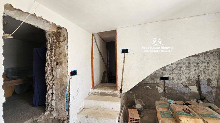 Image No.25-5 Bed Country House for sale