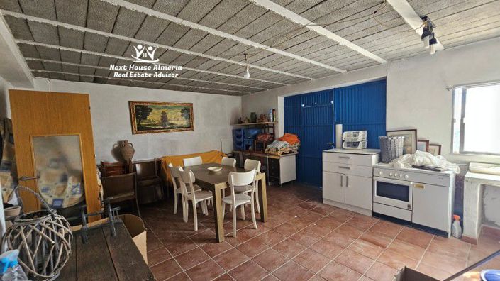 Image No.33-5 Bed Country House for sale