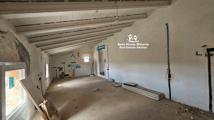 Image No.43-5 Bed Country House for sale