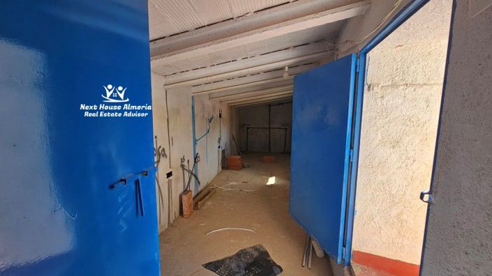 Image No.48-5 Bed Country House for sale