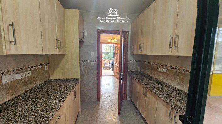 Image No.15-3 Bed Villa for sale