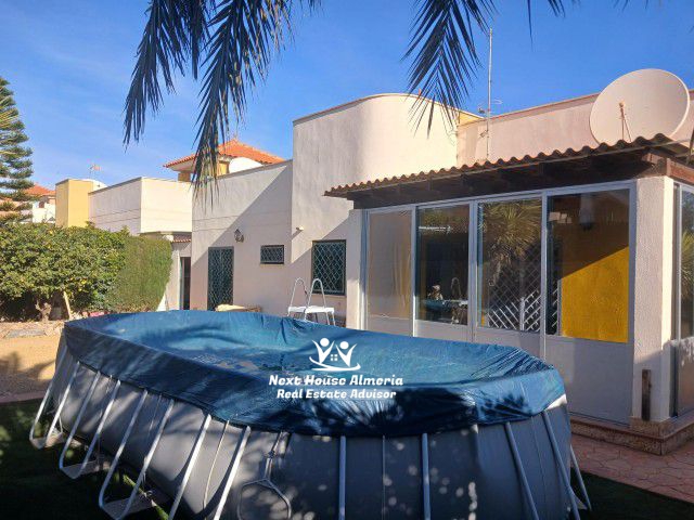 Image No.3-Villa de 3 chambres à vendre à Zurgena