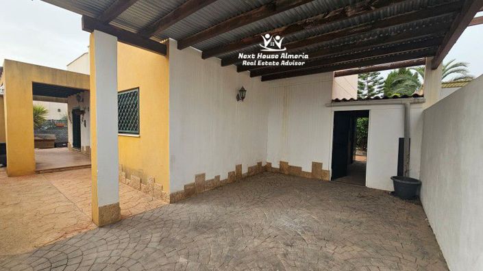 Image No.32-3 Bed Villa for sale