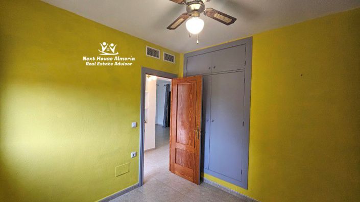 Image No.8-3 Bed Villa for sale