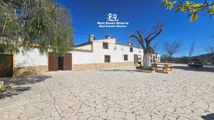 Image No.11-Maison de campagne de 7 chambres à vendre à Lorca