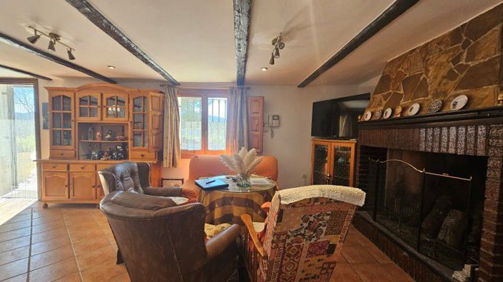 Image No.34-7 Bed Country House for sale