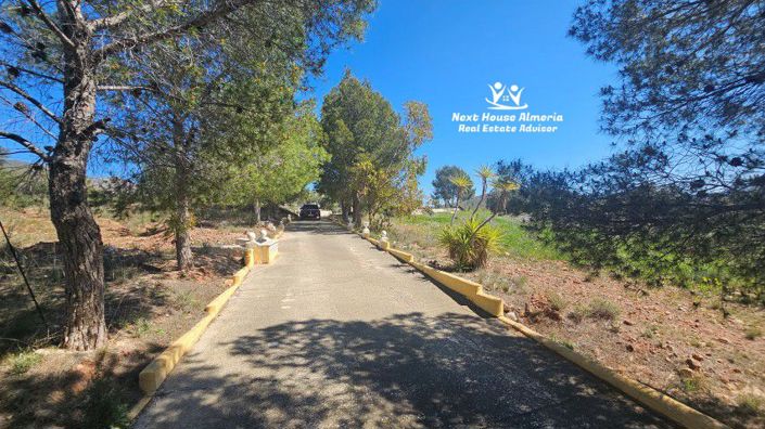 Image No.5-Maison de campagne de 7 chambres à vendre à Lorca