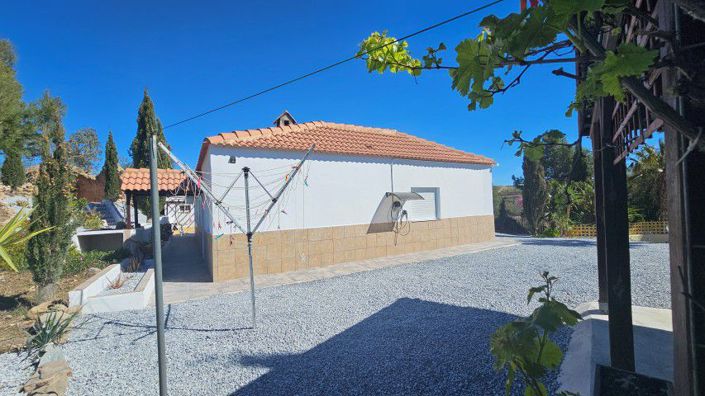 Image No.36-3 Bed Villa for sale