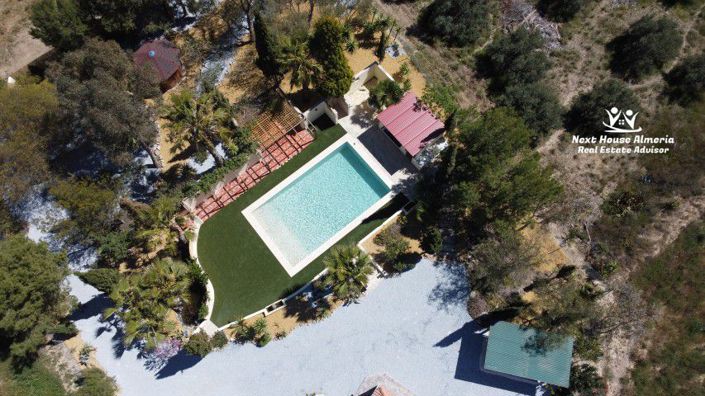 Image No.7-3 Bed Villa for sale